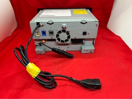 ⭐︎美品⭐︎KENWOOD 2024年春地図　MDV-L404W 新品バックカメラ付
