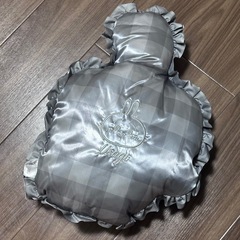 ちいかわ うさぎ クッションの画像