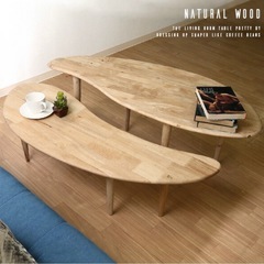 北欧風ウッドテーブルの画像