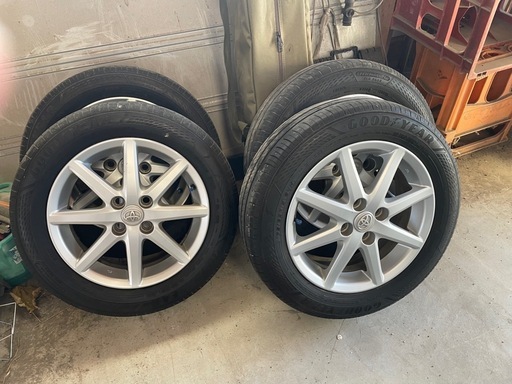 値下げしました！アクア純正タイヤ＆ホィール