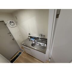 YY🍅初期費用分割相談可！初月賃料なし！敷金、礼金、仲介手数料ゼロ✨角部屋🏠西武鉄道新宿線新井薬師前駅 徒歩5分🚃エアコン📱1人暮らしにおススメのお部屋👌 − 東京都