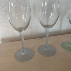 ワイングラス 4脚の画像
