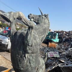 芸術品 銅馬 の画像