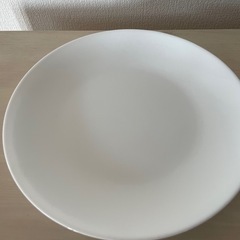 ホワイト　食器プレート 5枚の画像