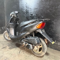 ★支払総額3.8万円★関東圏内即日配送可能！ 全車走行テスト済みです！ ホンダ ライブディオ マッド AF34 人気のライブディオ！ ２ストのためオイル注ぎ足すだけ！ カスタムベースに♪
の画像