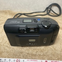 京セラ（Kyocera）のコンパクトフィルムカメラ「LYNX 70」の画像