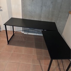 L字テーブル
の画像