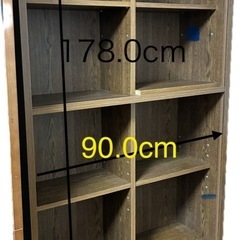 木製本棚　の画像