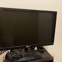 収納、モニターの画像