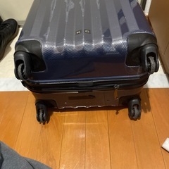 キャリーケースの画像