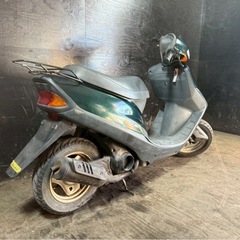 ★支払い総額3.8万円★買取強化中！査定無料♪ホンダ　タクト50 AF30 かっこいい原付入荷しました♪サイスタ付き！2ストのためオイル継ぎ足しでOK！の画像