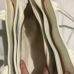 samantha thavasa ハンドバッグの画像