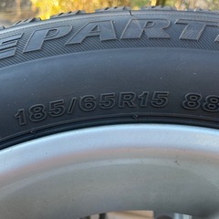 スタッドレスタイヤの画像