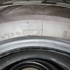 ハイエース　スタッドレスタイヤの画像
