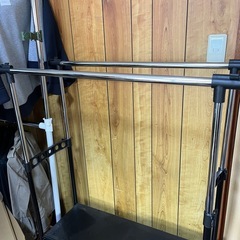 12/1まで　ハンガーラックの画像