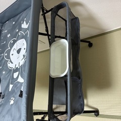 オムツ替え台の画像
