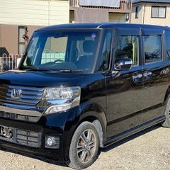 HONDA N BOX CUSTOM の画像
