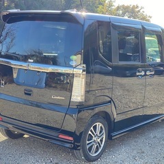 HONDA N BOX CUSTOM の画像