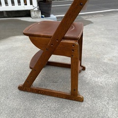 （本日〆切）値下げしました！　子供用椅子の画像