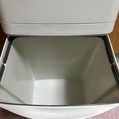 ペダル式2段ダストボックスの画像