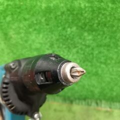 マキタ FS6100 スクリュードライバー②　100V【野田愛宕店】【店頭取引限定】【中古】管理番号：IT8NZMH51UHCの画像