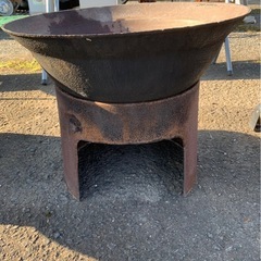 鉄釜（直径66cm）の画像
