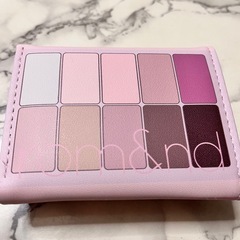 rom&nd ピンク財布の画像
