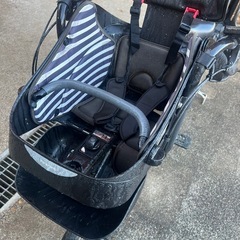 子供乗せ　電動アシスト自転車の画像