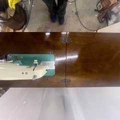 ジャノメ　
JANOMEブランドのミシン　昭和レトロアンティークの画像