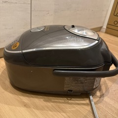 象印　炊飯器の画像