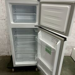 【Hisense】 ハイセンス 2ドア ノンフロン冷凍冷蔵庫 HR-B12E2W 動作確認済み 120L キッチン 2022年製 ホワイト A0931の画像