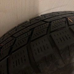 軽スタッドレス、ホイール付きの画像