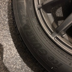 軽スタッドレス、ホイール付きの画像