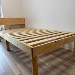 シングル　ベッドフレームの画像