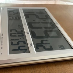 CITIZEN デジタル時計 温度・湿度表示の画像