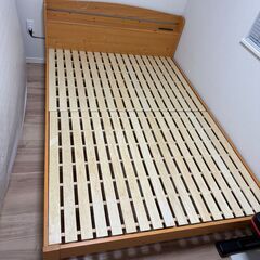 ダブルベットとマットレスの画像
