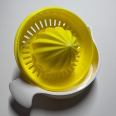 レモン搾り器の画像