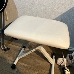 【KORG 電子ピアノD1人気のホワイト】の画像