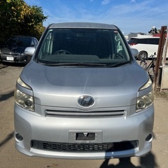 Toyota Voxy 8 Seaterの画像