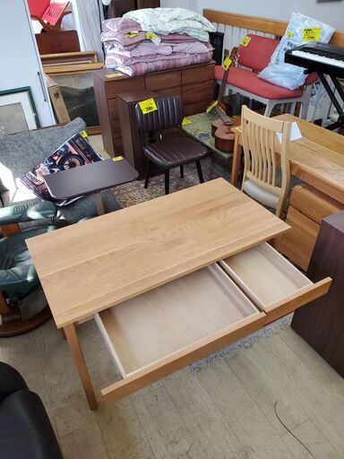 MUJI/無印良品 引出し付 無垢材デスク 購入 机 オーク材 ナチュラル