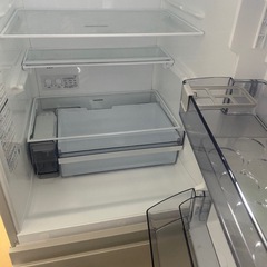 東芝　冷蔵庫2024年製　GR-V36SVの画像