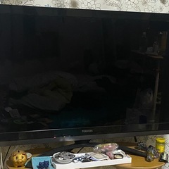 テレビ　37インチ　TOSHIBA  REGZAの画像