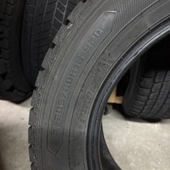 205/60/16　スタッドレスタイヤの画像