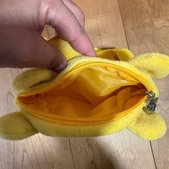 プーさんキッズバッグの画像