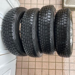 145 80 r13　スタッドレスタイヤホイールセットの画像