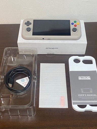 Retroid Pocket 4 Pro 美品