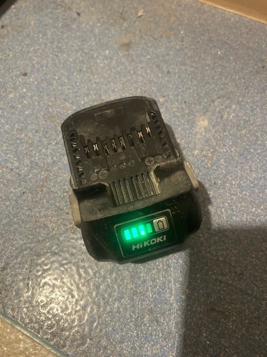 HiKOKI 18Vバッテリー 充電器 インパクトドライバーケース付き