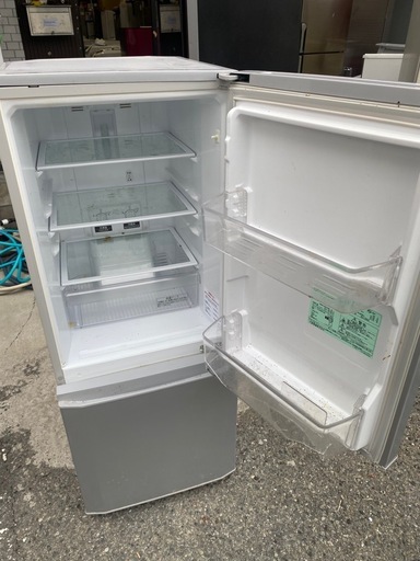 NO B662?福岡市内配送設置無料✨?MR-P15D-S 冷蔵庫 Pシリーズ シャイニーシルバー [2ドア /右開きタイプ /146