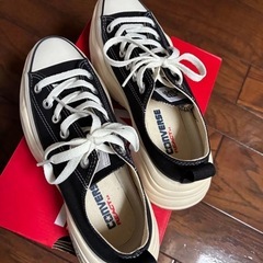  コンバース スニーカー　ブラック 23.5cm 美品の画像