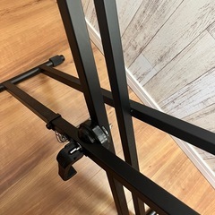 電子ピアノ台の画像